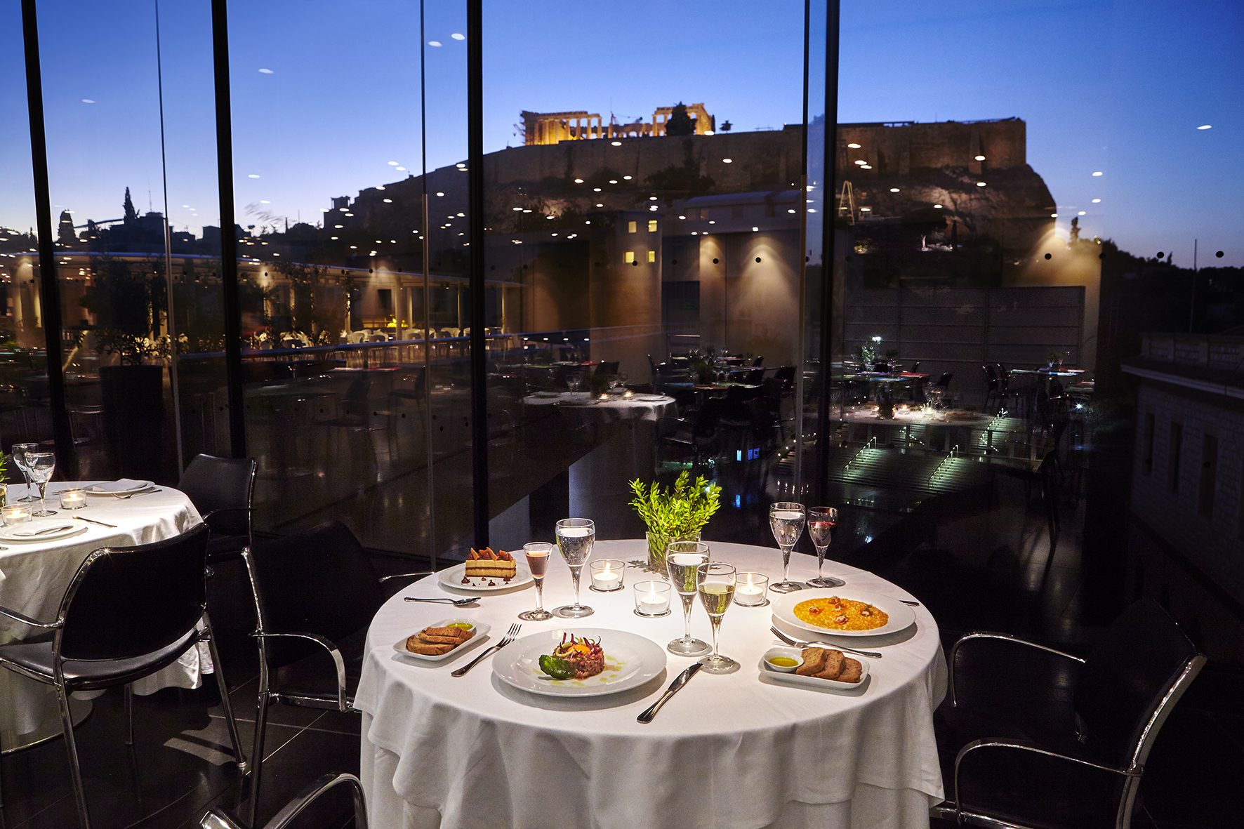  Museum Restaurant by night