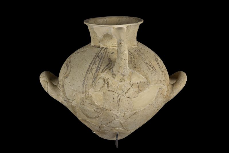 Hydria | Acropolis Museum | Official website